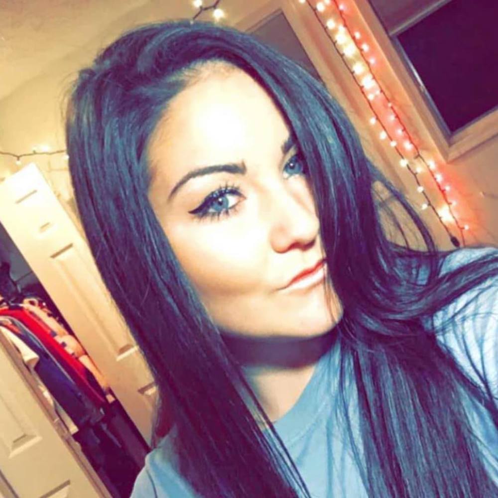 Meet your Posher, Hannah